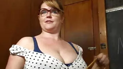 اتاق نظرات در مورد La Femme de DSK عکس جذاب سکسی