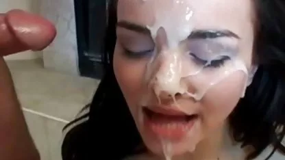 او به فروش GF دختران جذاب سکسی خود را سوراخ شکلات به یک غریبه