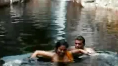 Hottie سیاه پوست sex جذاب رویس مهبل کشش