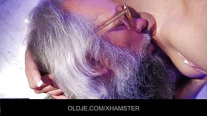 سامی جمعه داستان سکسی و جذاب ૦ فارسی granny anal